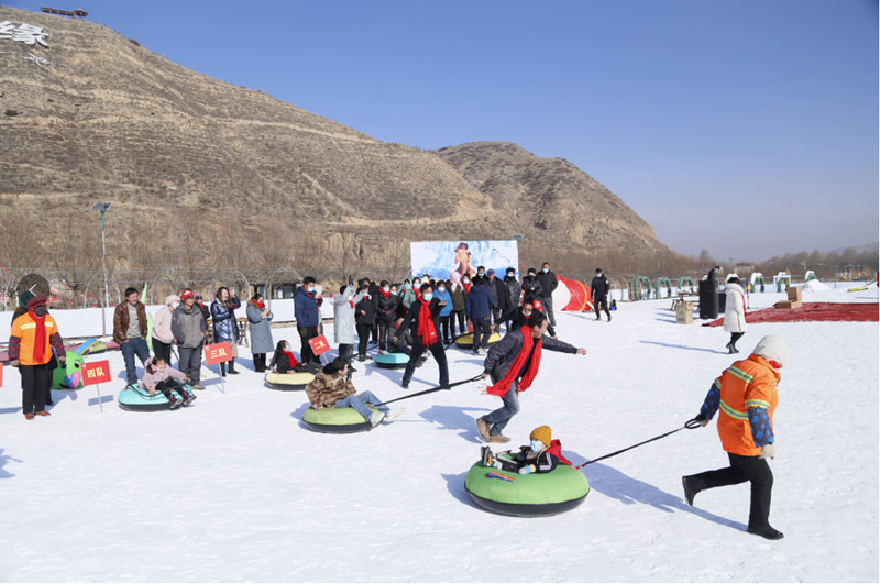 千紫緣“冰雪嘉年華”。西寧市文化旅游廣電局供圖