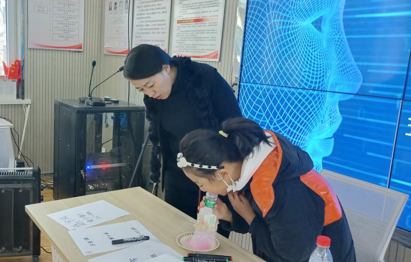 比賽現(xiàn)場。西寧市科學(xué)技術(shù)協(xié)會(huì)供圖