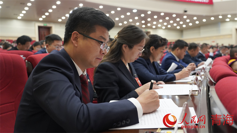 會(huì)議現(xiàn)場(chǎng)。人民網(wǎng) 況玉攝