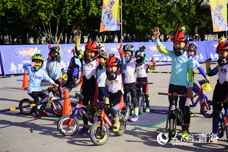 比賽現(xiàn)場。人民網(wǎng)記者 張莉萍攝