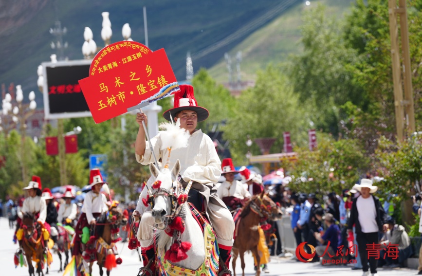 馬術(shù)方隊。人民網(wǎng)記者 甘海瓊攝