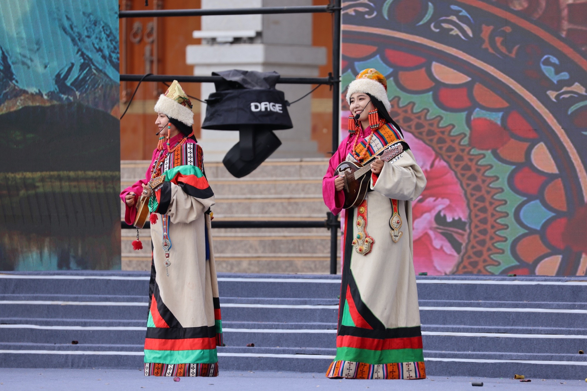 開(kāi)幕式現(xiàn)場(chǎng)。果洛州委宣傳部供圖