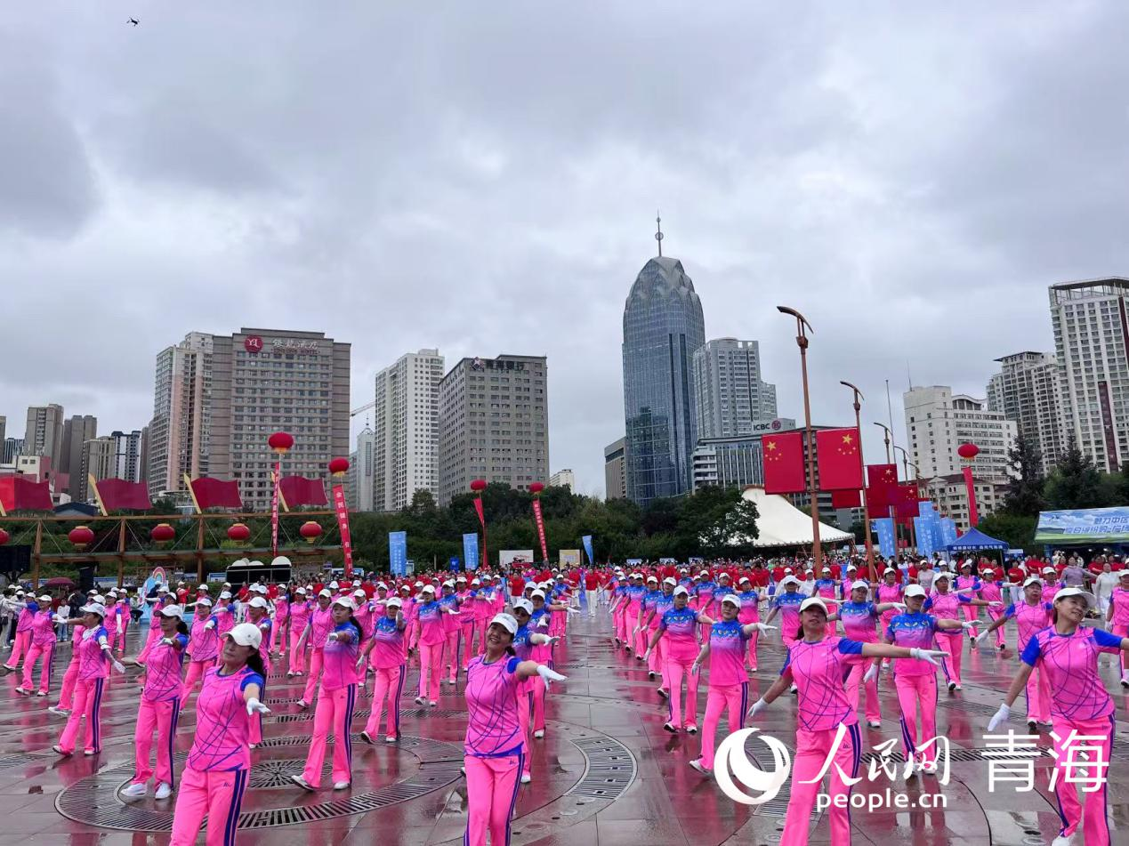 體育項(xiàng)目成果展演。實(shí)習(xí)生張秀青攝