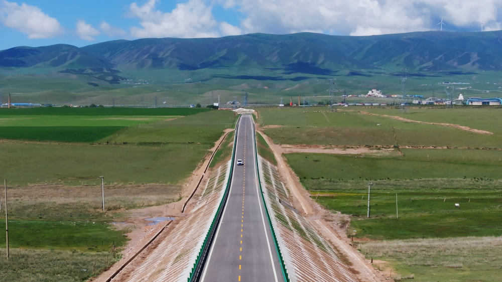湟西公路已通車(chē)路段。（受訪者供圖）