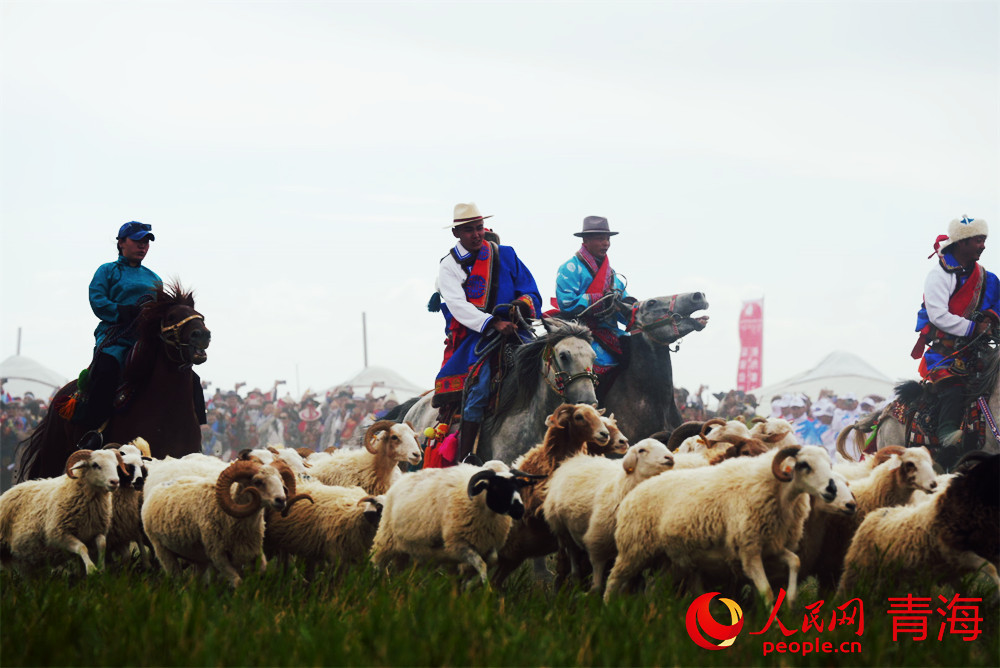 開幕式現(xiàn)場。人民網(wǎng) 況玉攝