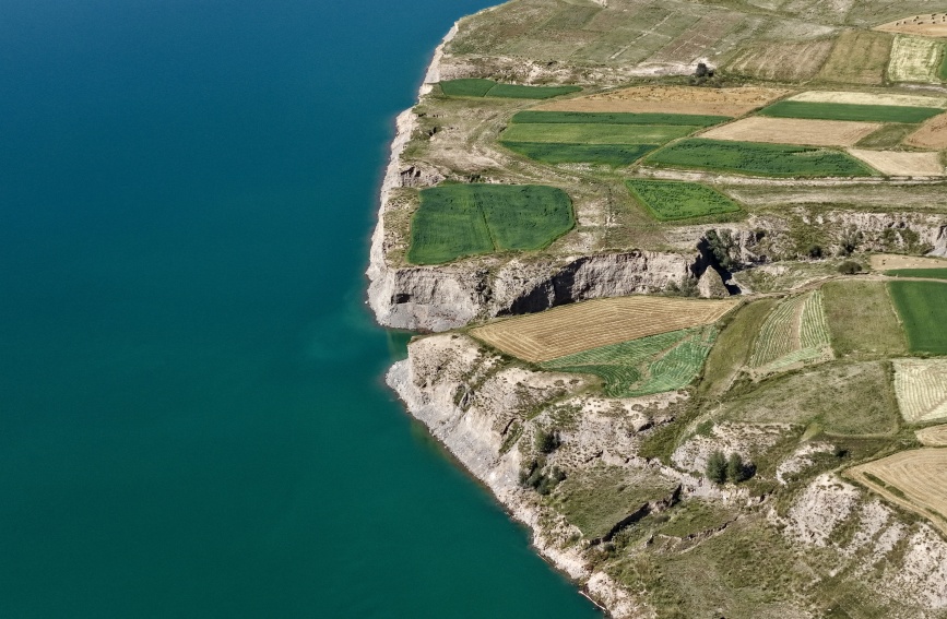 祁連9號公路沿線秋色。仁青多杰攝