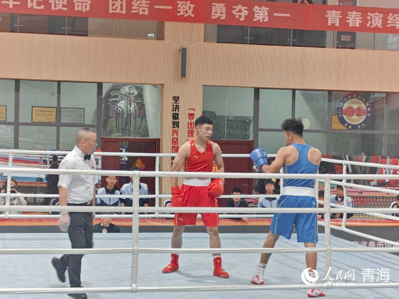 比賽進(jìn)行中。實(shí)習(xí)生 李英杰攝