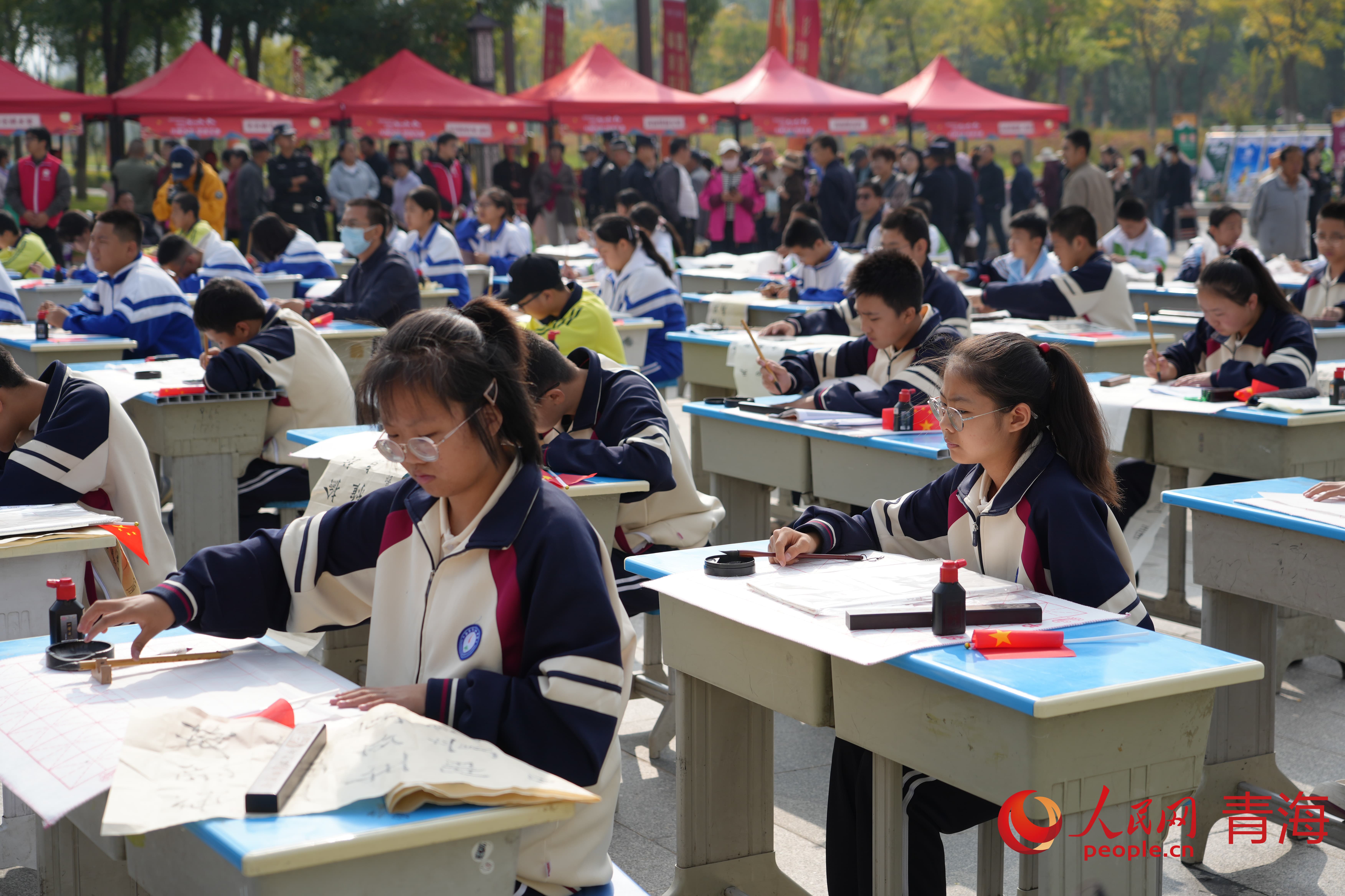 書法大練兵。實習生 孟啟昇攝