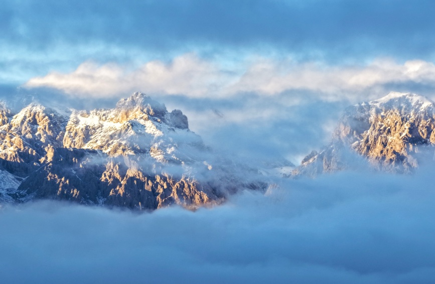 雪后的祁連山。安雪姣攝