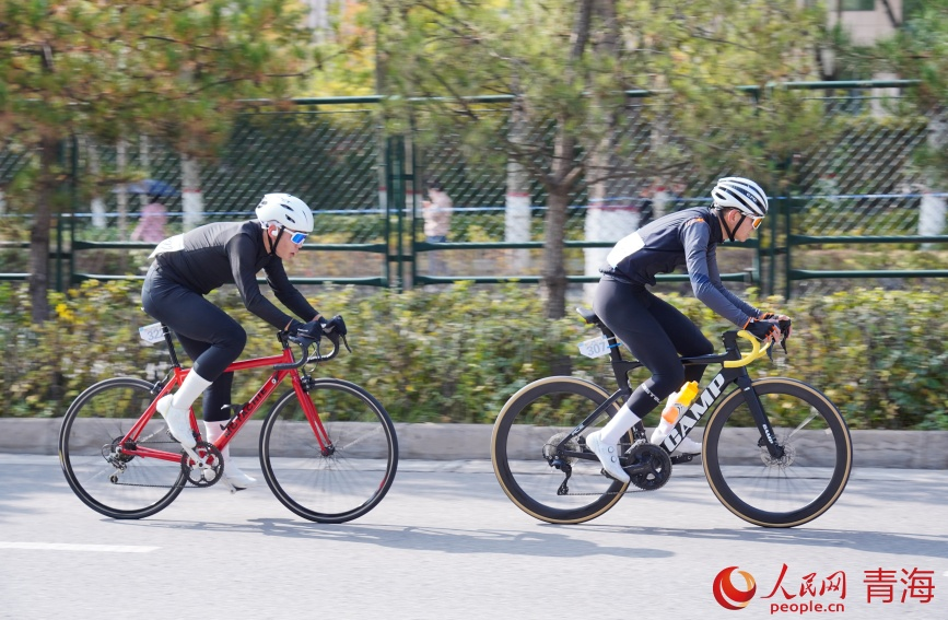 比賽途中。 實習(xí)生 孟啟昇攝