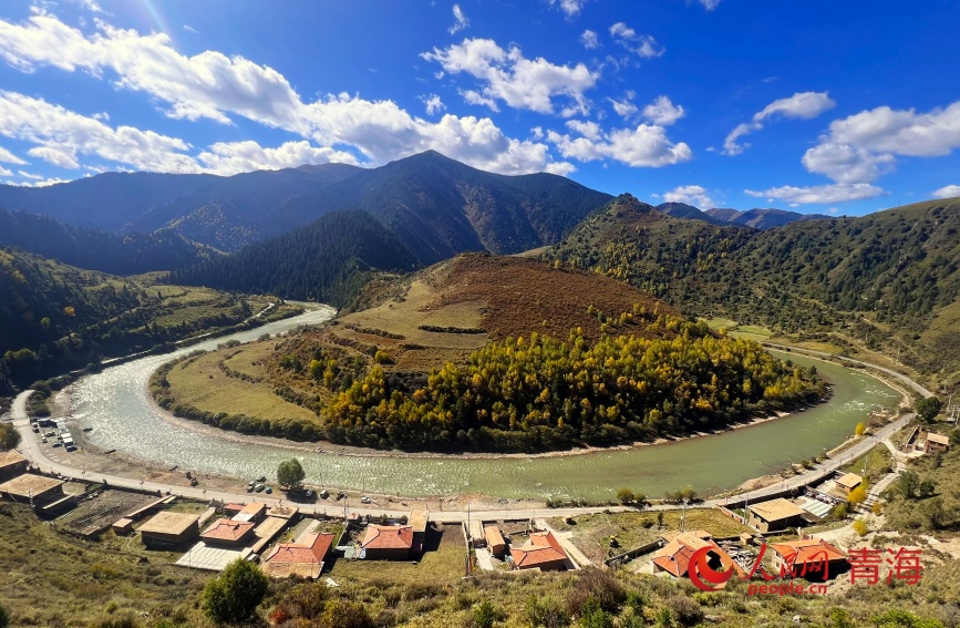 紅軍溝秋色。人民網(wǎng)記者 甘海瓊攝