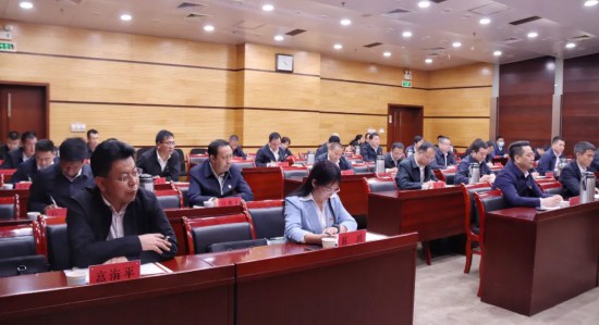 專題會議現(xiàn)場。尖扎縣委宣傳部供圖