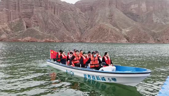 觀光體驗。尖扎縣委宣傳部供圖